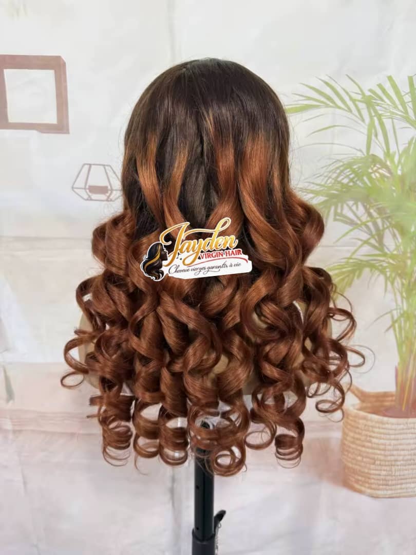 13x4 glueless wig transpatrent lace, taille 26